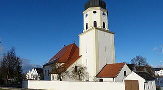 Katholische Filialkirche St. Alba von außen