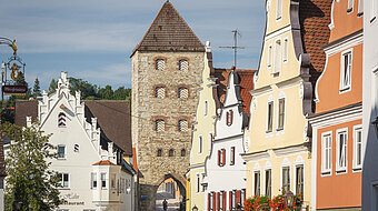 Blick auf das Amerbacher Tor in der Wallfahrtstraße.