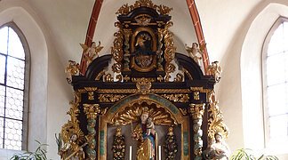 Der Altar von der Kath. Spitalkirche Maria Geburt