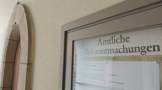 Amtliche Bekanntmachunungen