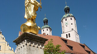 Marienbrunnen am Wemdinger Marktplatz